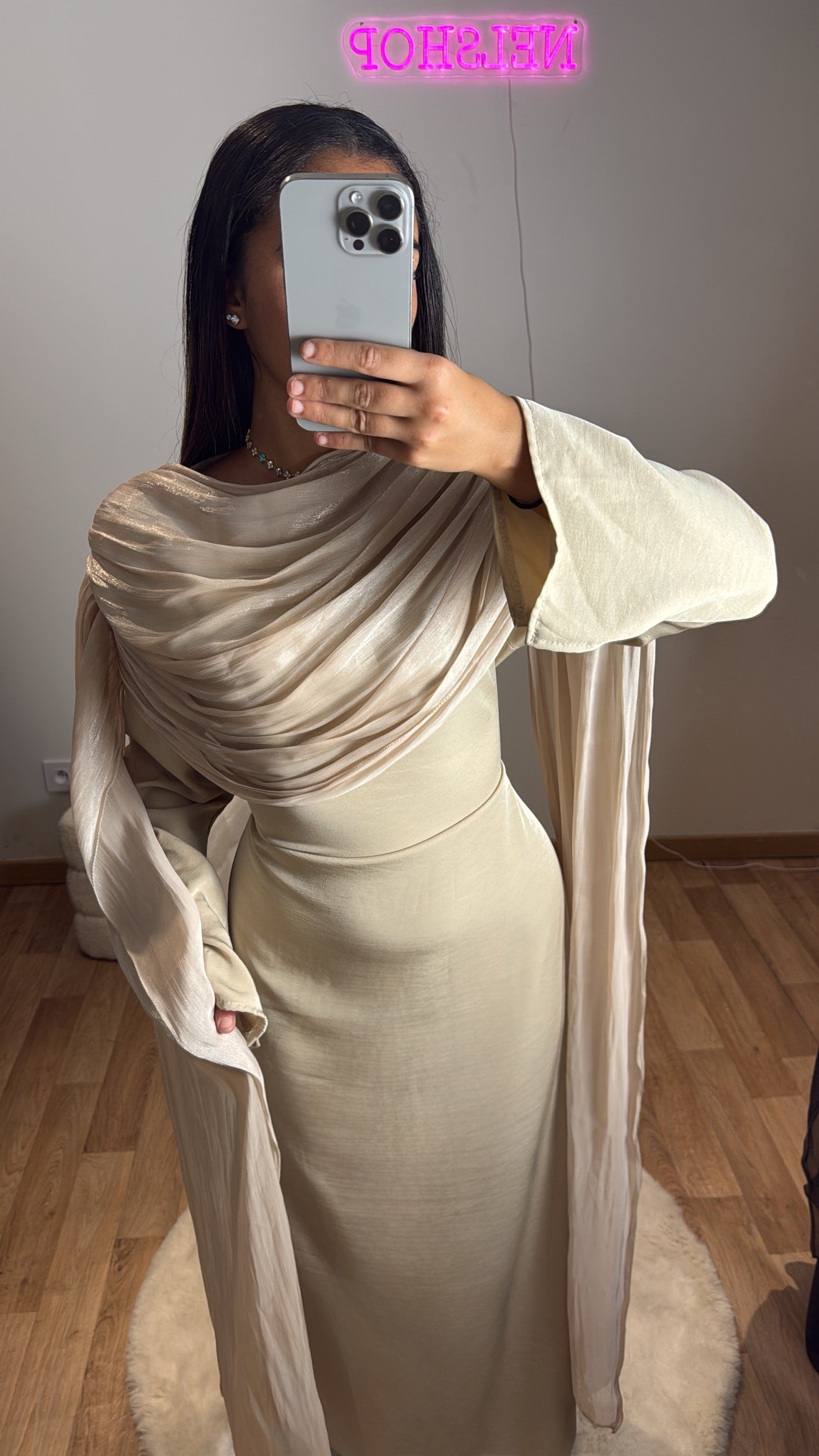 Abaya Naïra