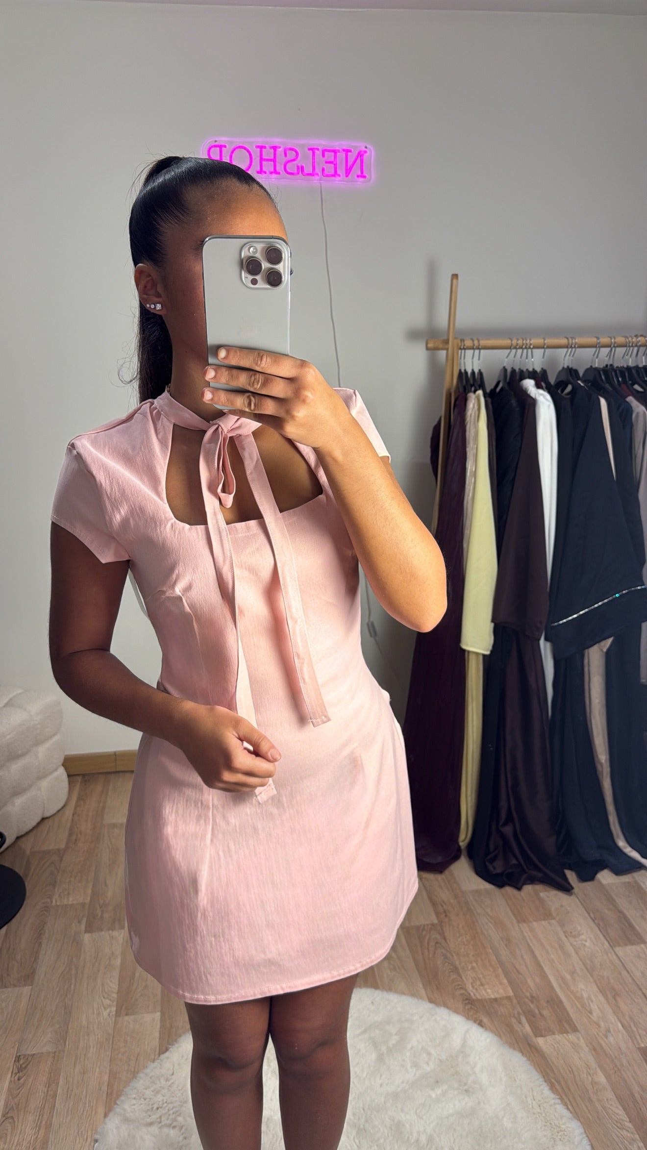 Robe Manel