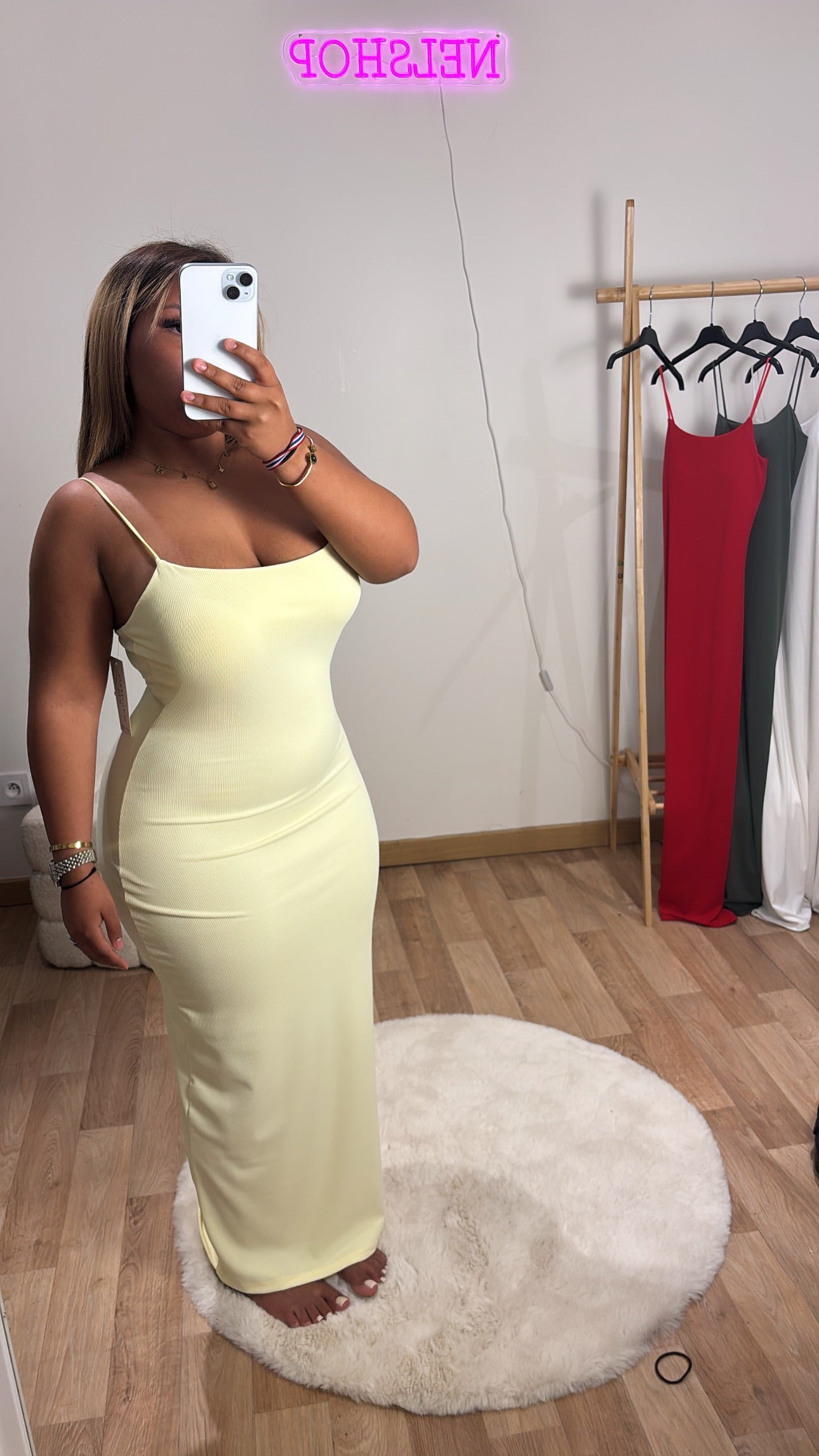 Robe raquelle